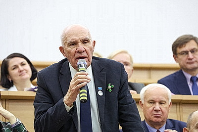 Председателем правления общества \"Знание\" избран Алексей Авдонин