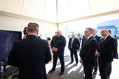 Лукашенко во время рабочей поездки в Витебскую область посетил Оршанский лесхоз