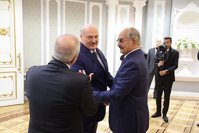 Лукашенко провел встречу с верховным главнокомандующим Ливийской национальной армией