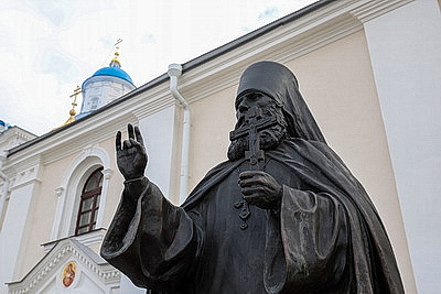 Лукашенко посетил монастырь в Жировичах