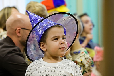 Подарки в рамках акции \"Наши дети\" вручили воспитанникам ЦКРОиР Первомайского района Минска