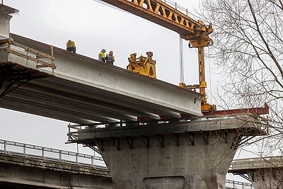 Строительство моста через реку Сож продолжается в Ветковском районе