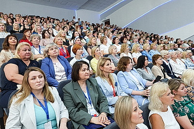 Обмен опытом среди безнес-леди. В Витебске стартовал белорусско-российский форум женских инициатив