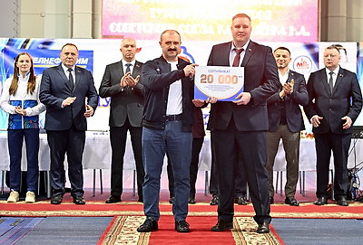 Республиканский турнир по вольной борьбе проходит в Шклове