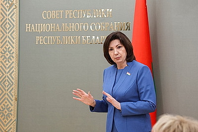 \"Они в строю и делятся опытом с молодежью\". Кочанова о белорусах старшего поколения