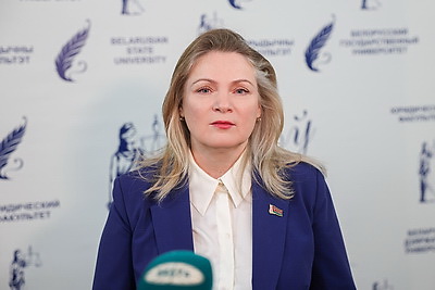 \"Пул ученых, на которых мы всегда опираемся\". Чуприс о юрфаке БГУ