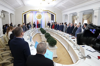 Снопков представил коллективу министра связи и информатизации