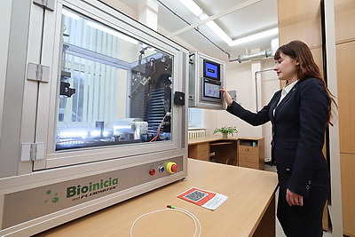 \"Шли от потребностей практиков\". В ВГТУ разработали полимерную кровеостанавливающую нанопленку