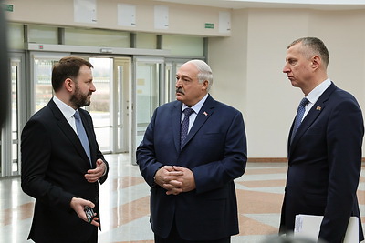 Лукашенко посетил выставку новейших российских беспилотников
