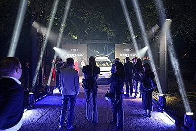 \"БЕЛДЖИ\" презентовал первый белорусский гибрид BELGEE X80 PHEV