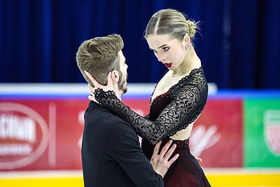 Кубок сильнейших по фигурному катанию открылся в Минске