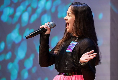 \"Нам нужен артист с внутренним ощущением сцены\". В Витебске проходит отборочный тур \"Славянского базара\"