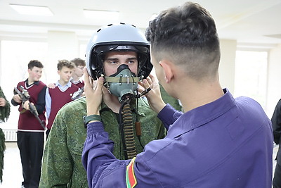 Все больше внимания технологиям. О новых направлениях в подготовке военных рассказали могилевским школьникам