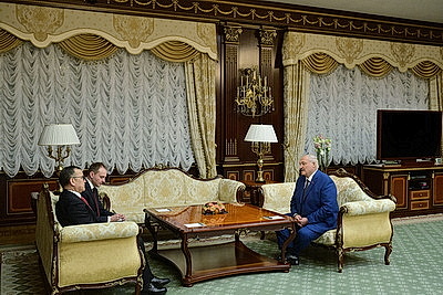 Лукашенко пригласил Мадуро в Беларусь и не исключил возможность своего визита в Венесуэлу