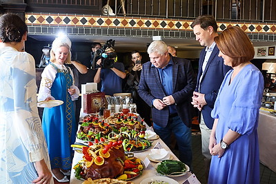 Фестиваль \"Дипломатия вкуса\" в Минске объединил гостей из более чем 20 стран