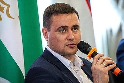 День Беларуси проходит на форуме \"Дети Содружества\"