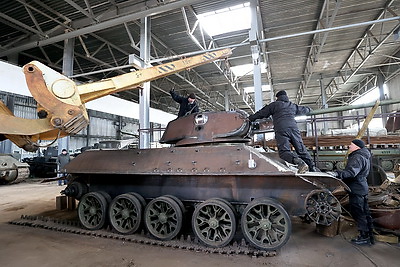 Ходовую копию танка Т-34 создают на \"Линии Сталина\"