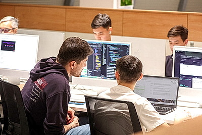 Турчин прибыл с официальным визитом в Казахстан