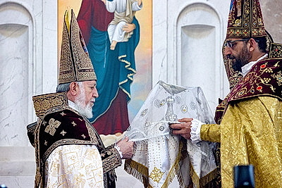 В Минске освятили и открыли первую в Беларуси Армянскую Апостольскую церковь