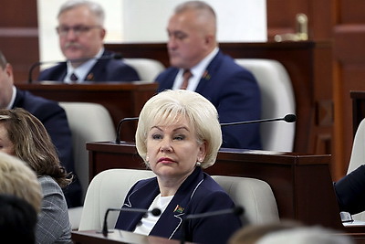 Сергеенко призвал депутатов активно информировать общество о ходе подготовки плановых законопроектов