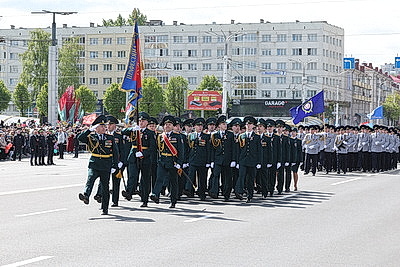 \"Шествие поколений\", военный парад, интерактивные площадки. В Витебске отмечают День Победы
