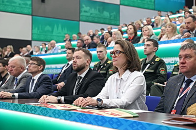 \"Идеология единства как основа Великой Победы\": международная межпартийная конференция проходит в Минске