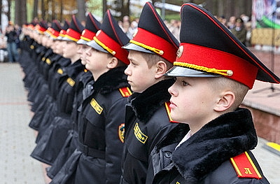 Быть честными и добросовестными. Клятву лицеиста МЧС дали 77 ребят