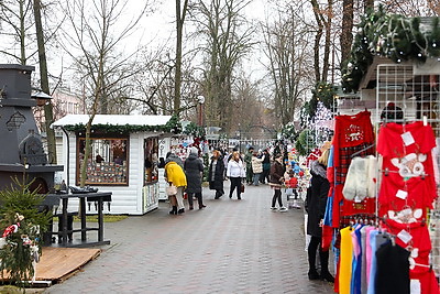 Предновогодние ярмарки работают в Бресте