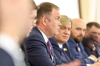В правительстве состоялась встреча с губернатором Кемеровской области