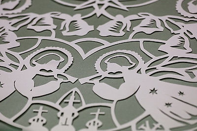 Белорусское ремесло возвращается. В Могилеве студенты колледжа осваивают вытинанку