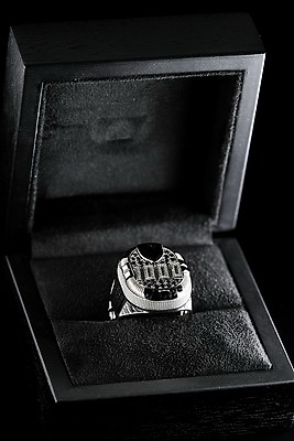 Минские динамовцы победили в тысячном матче Квартальнова и вышли в лидеры Запада