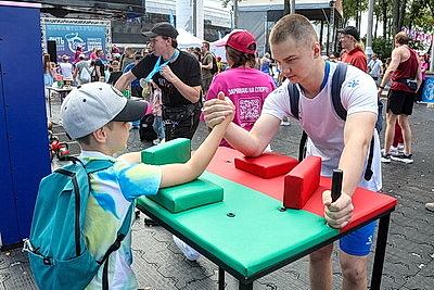 \"Спорт для всех\" ярко завершился на стадионе \"Динамо\"