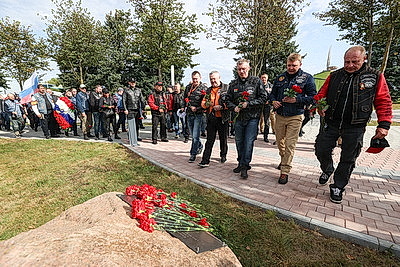 Мотопарад H.O.G. Rally Minsk стартовал от Кургана Славы в праздничный Минск