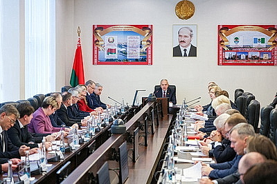 Сергеенко: строительство третьего энергоблока БелАЭС усилит энергетическую самостоятельность Беларуси