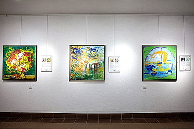 Инклюзивная выставка \"Краски говорят\" открылась в Минске