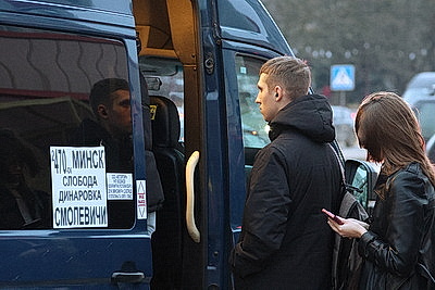 Очереди на маршрутки в сторону Логойска и Смолевичей