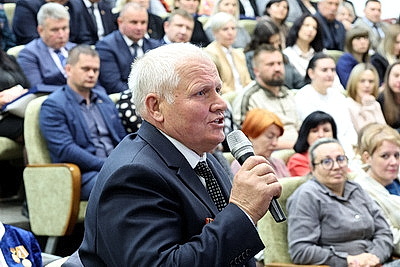 Книгу \"Наш Президент\" презентовали в Шклове