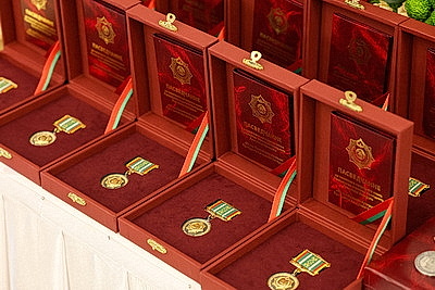 \"Коллективы АПК способны решать любые задачи даже в непростых условиях\". Назаров о заслугах сельхозпроизводителей