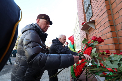 В Минске возложили цветы в память о чернобыльской катастрофе