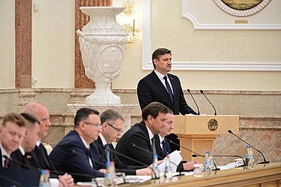 Лукашенко собрал совещание с руководителями дипломатических представительств Беларуси