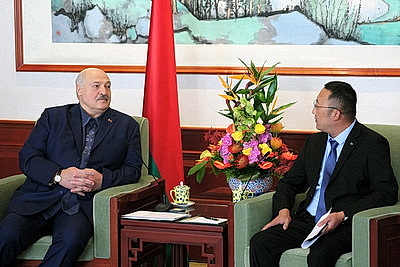 Лукашенко предлагает Китаю строить в Беларуси тепличные комплексы для выращивания овощей и цветов