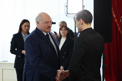 Лукашенко дал интервью американскому блогеру Марио Науфалу