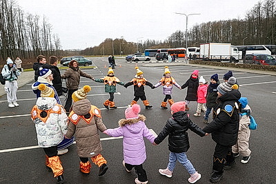 Возвращение Снегурочки большим праздником отметили в Беловежской пуще