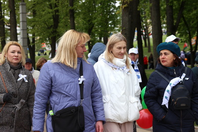 В праздник Первомая состоялось возложение цветов к стеле \"Минск - город-герой\"