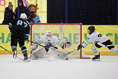 \"Зимняя классика \"Динамо-Джуниверс\". Традиционный матч прошел в Минске