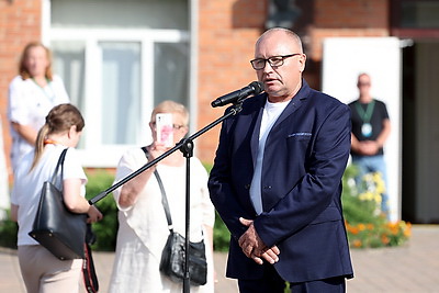 День белорусской письменности. В Лиде прошло открытие новой скульптуры, памятное гашение марки, презентации