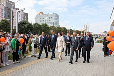 Компактный и современный. Новый ФОК открыли в Минске