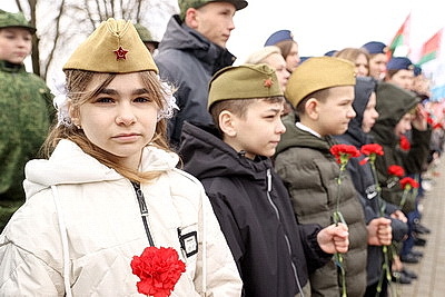 Митинг памяти жертв Хатыни состоялся в мемориальном комплексе \"Дремлево\"