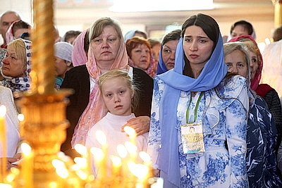 Крестный ход и божественная литургия в честь 125-летия Гродненской епархии прошли в Гродно