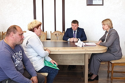 Чуприс провела личный прием граждан в Несвижском райисполкоме